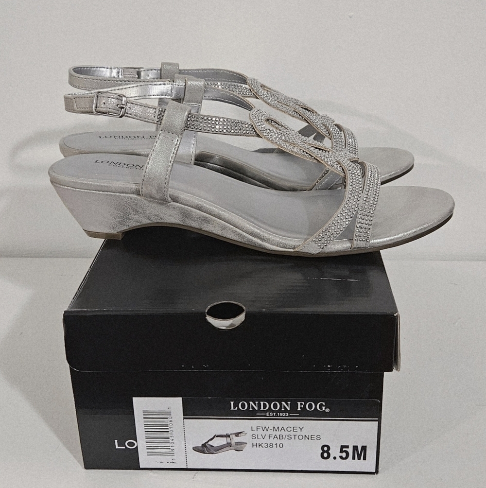 London Fog "Macey" wedge dress sandals.Silver - Picture 5 of 8